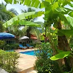 Bangtao Varee Beach