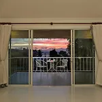 Daydream Villa Resort