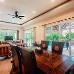 Chaba Pool Villa