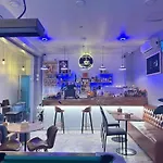 Arya Eightball Records Hotel