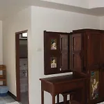 Baan Kasemsuk Guesthouse