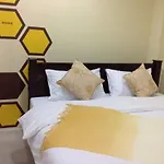 Beehive Patong Hostel