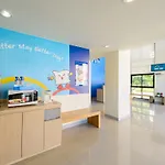 Hop Inn Phuket