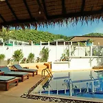 Karon Pool Hotel