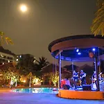 Jazz U Garden Resort