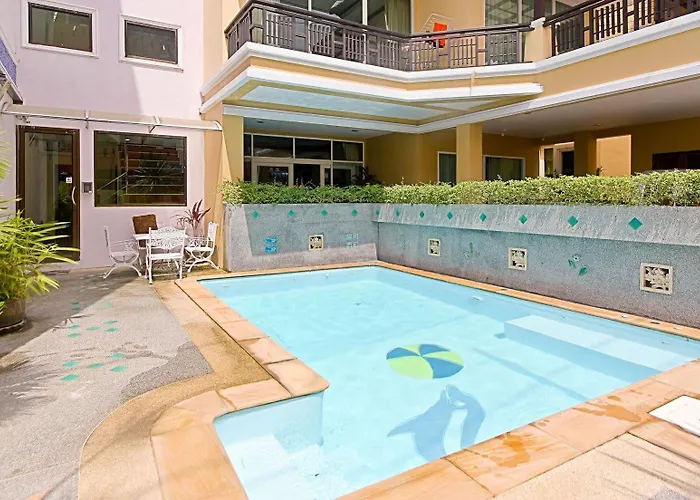 Dear Hotel