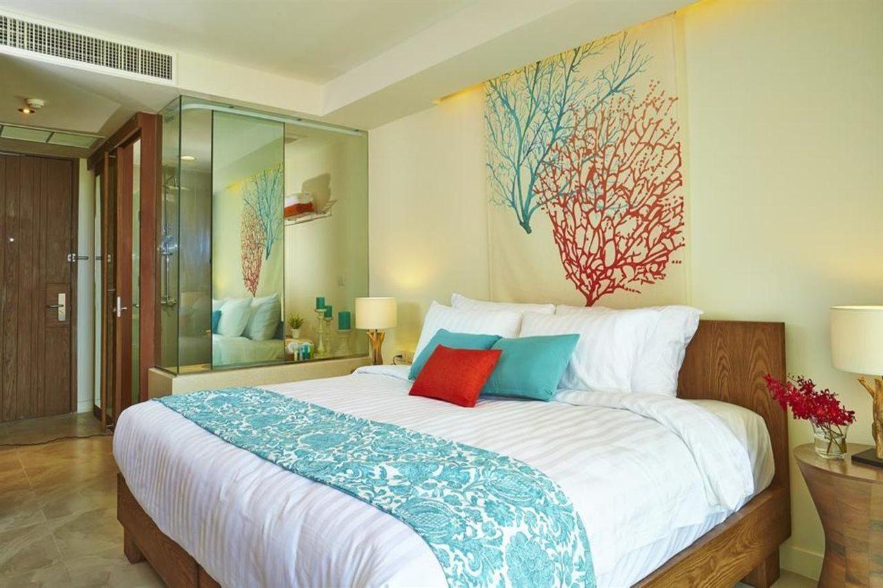 Hotel Bandara Resort, Phuket 4*