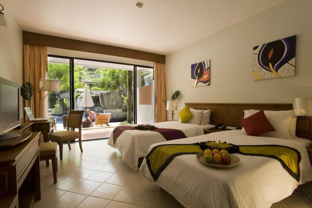 Sunset - Sha Extra Resort Phuket