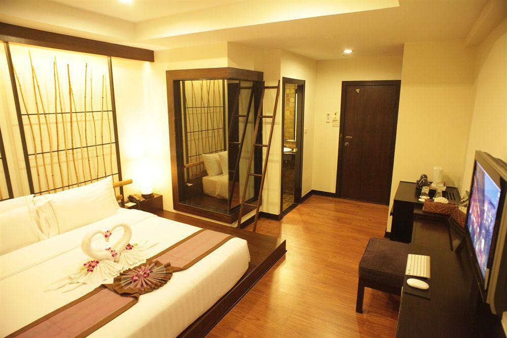 Bamboo House Phuket Hotel