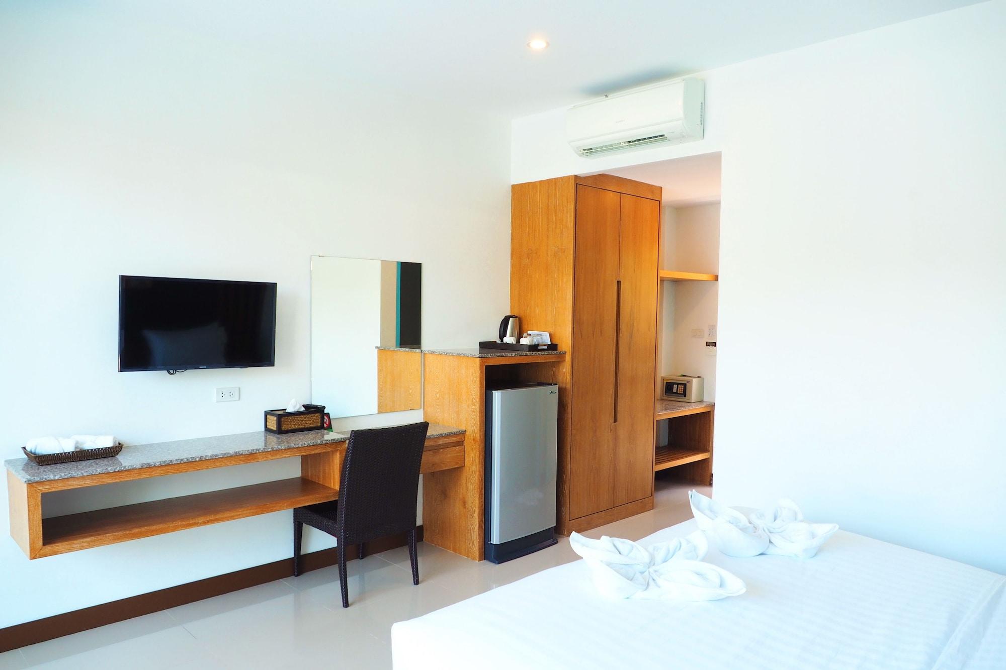 The Malika Hotel - Sha Extra Plus