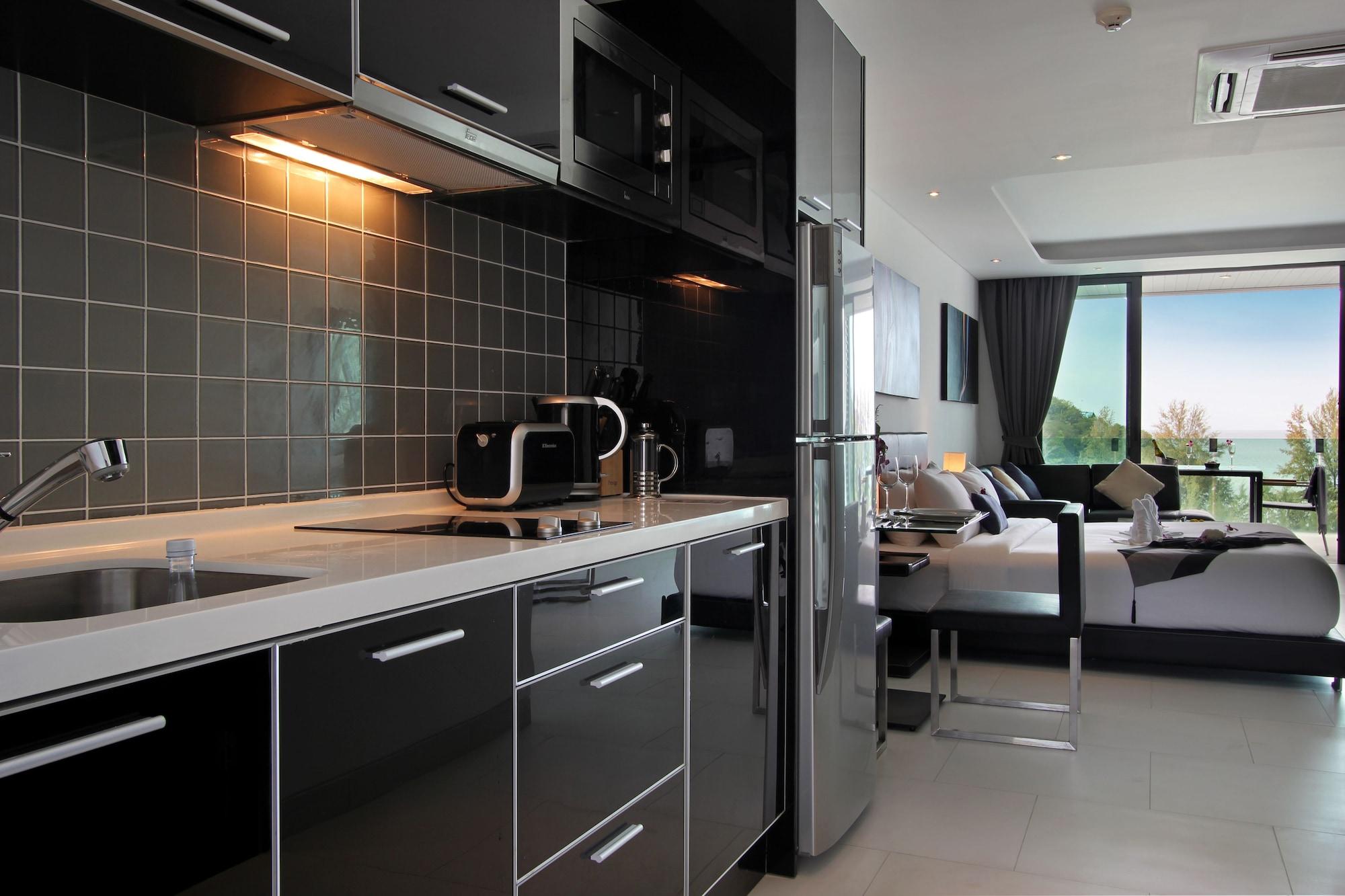 Aparthotel Absolute Twin Sands & - Sha Extra Phuket