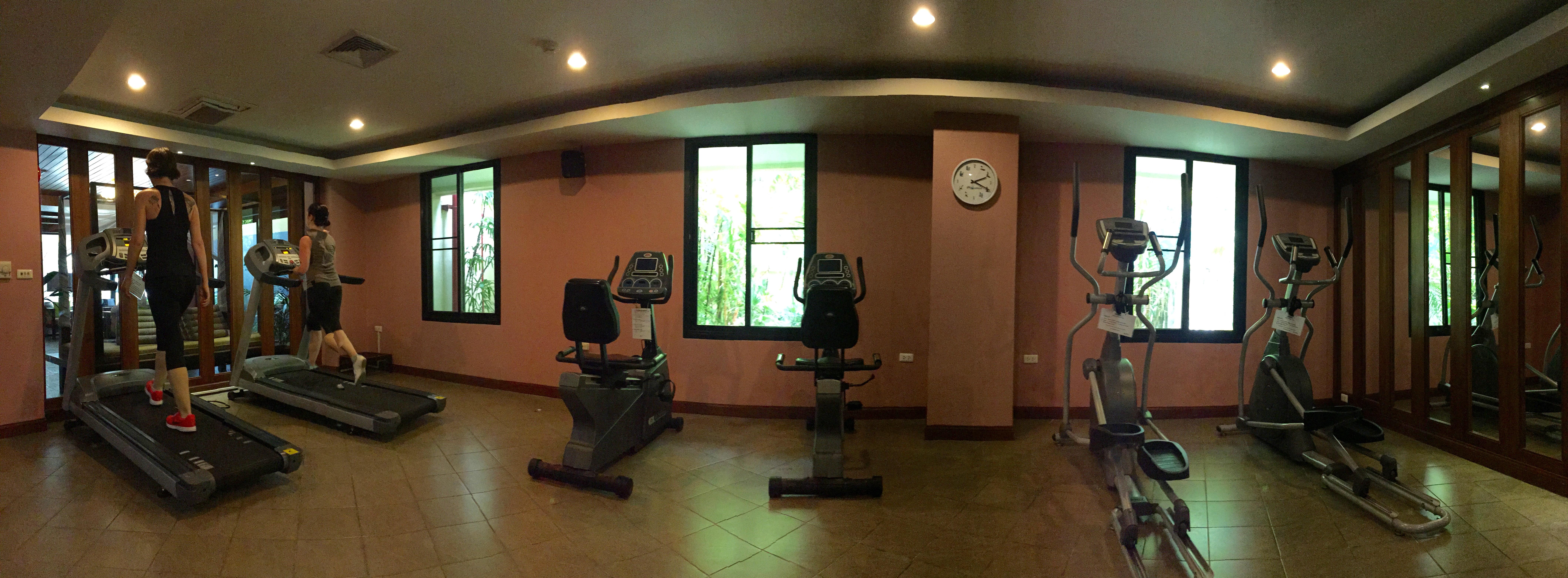 The Royal Paradise & - Sha Extra Hotel 4*