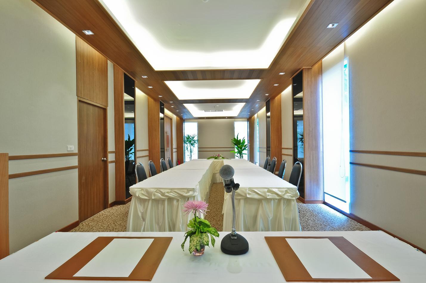 Ashlee Plaza Hotel&spa 4*