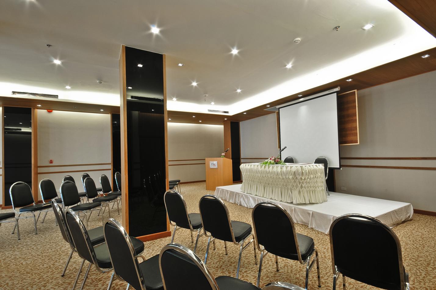 Ashlee Plaza Hotel&spa 4* Patong