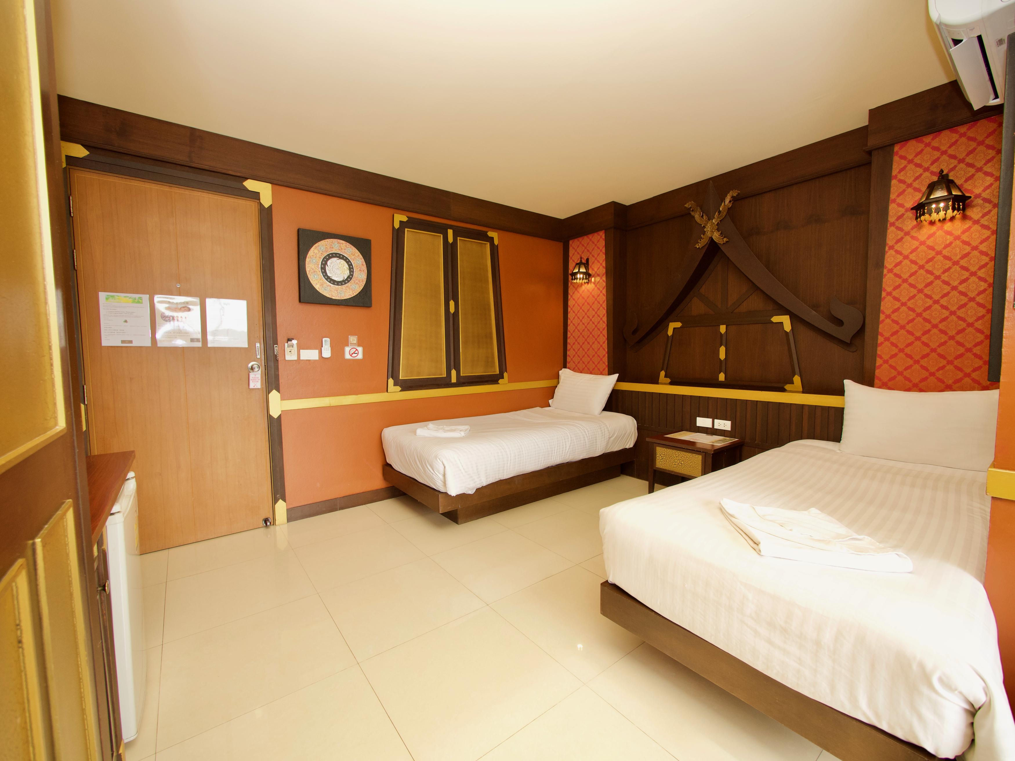 Hotel 99 3*