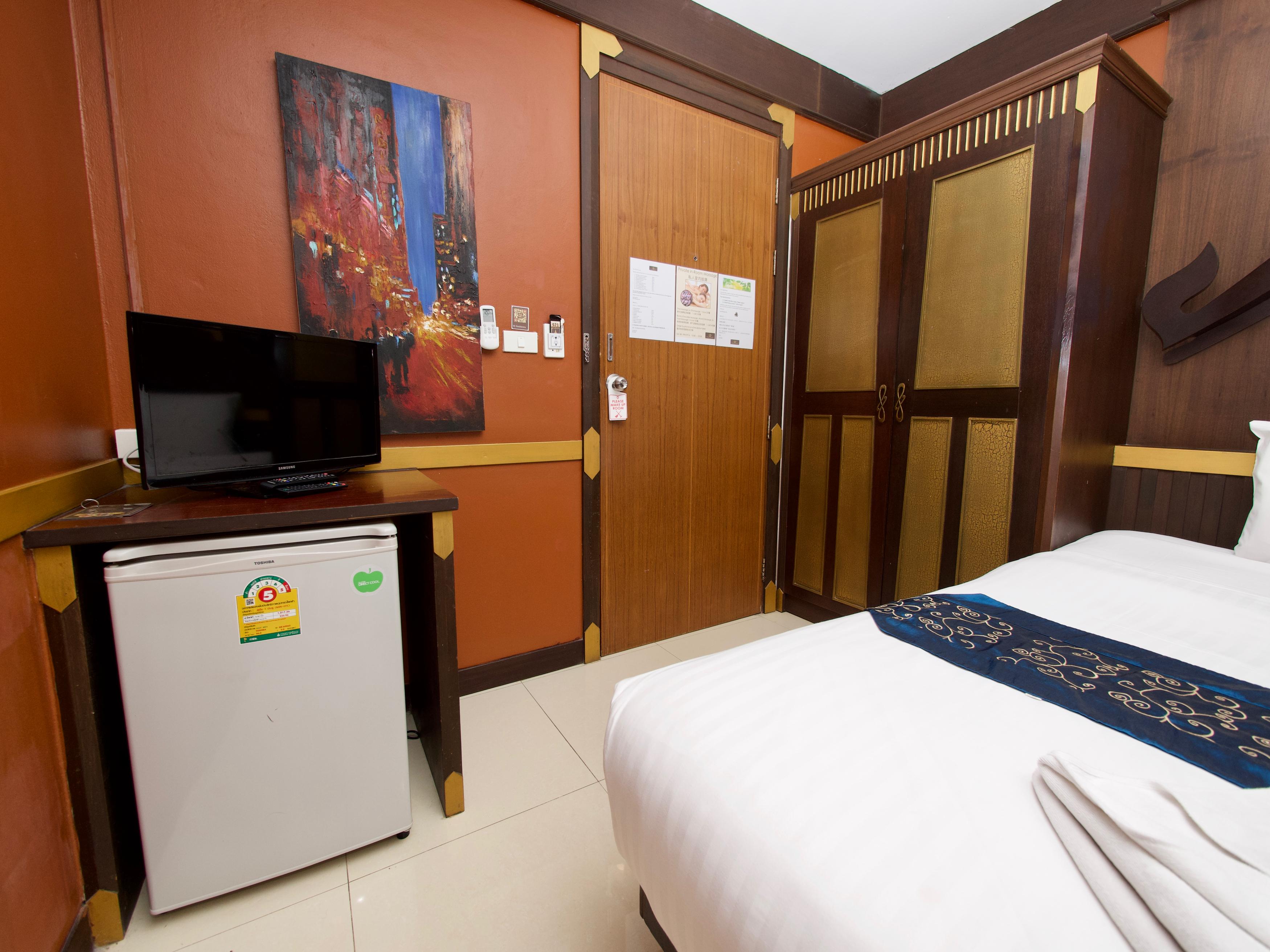 Hotel 99