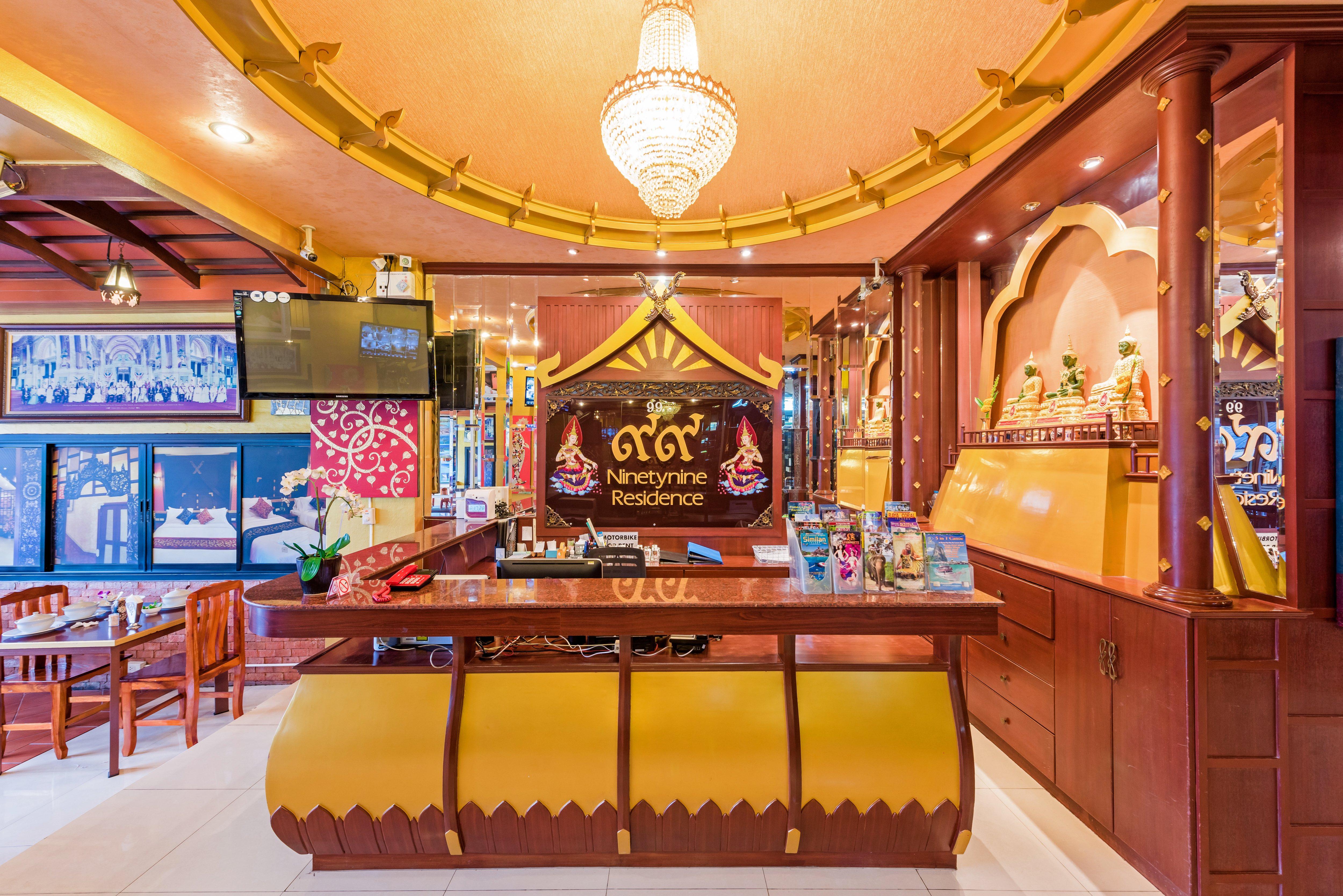 Hotel 99 3*