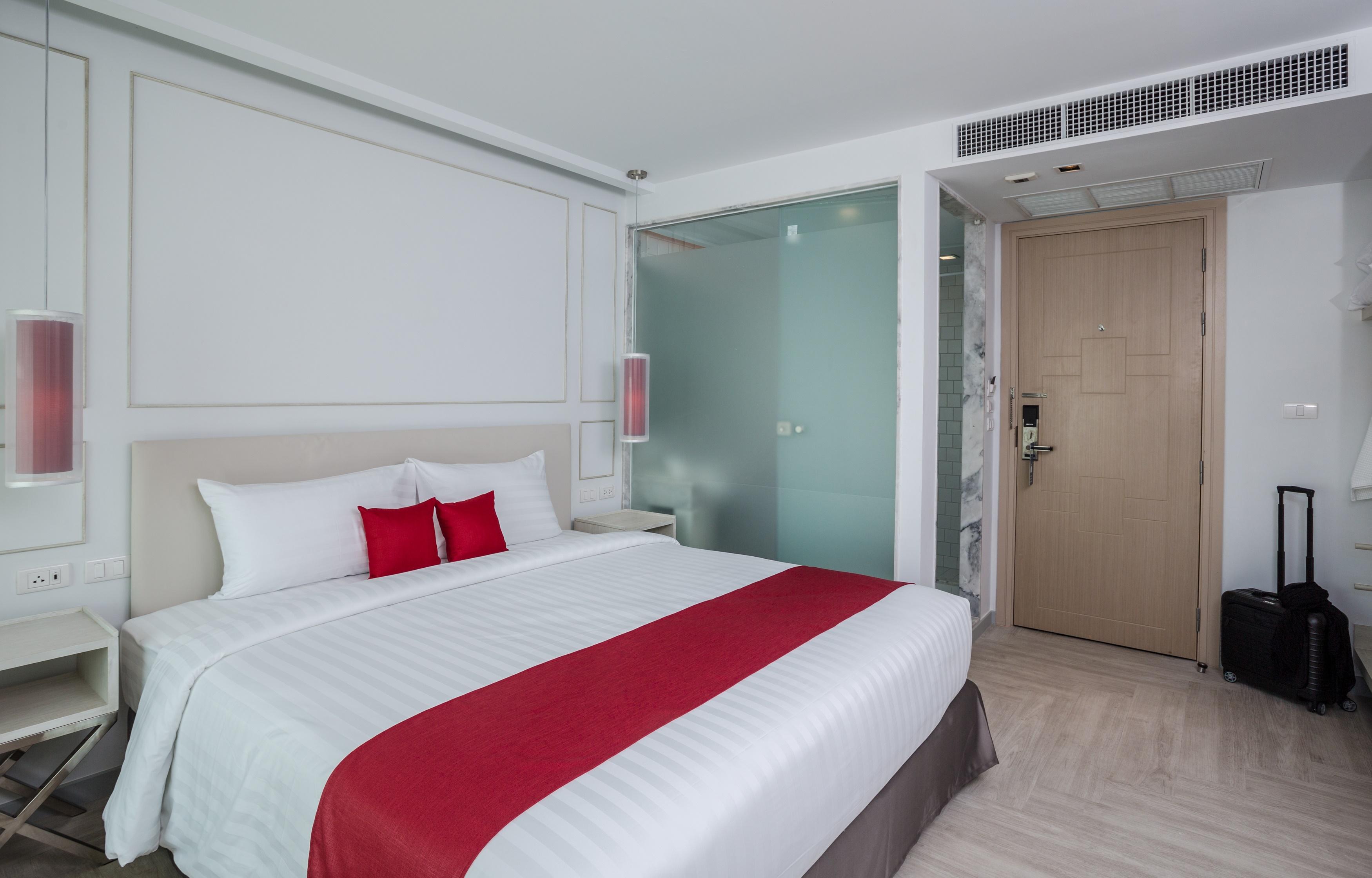 Hotel The Bloc Phuket - Sha Extra Patong