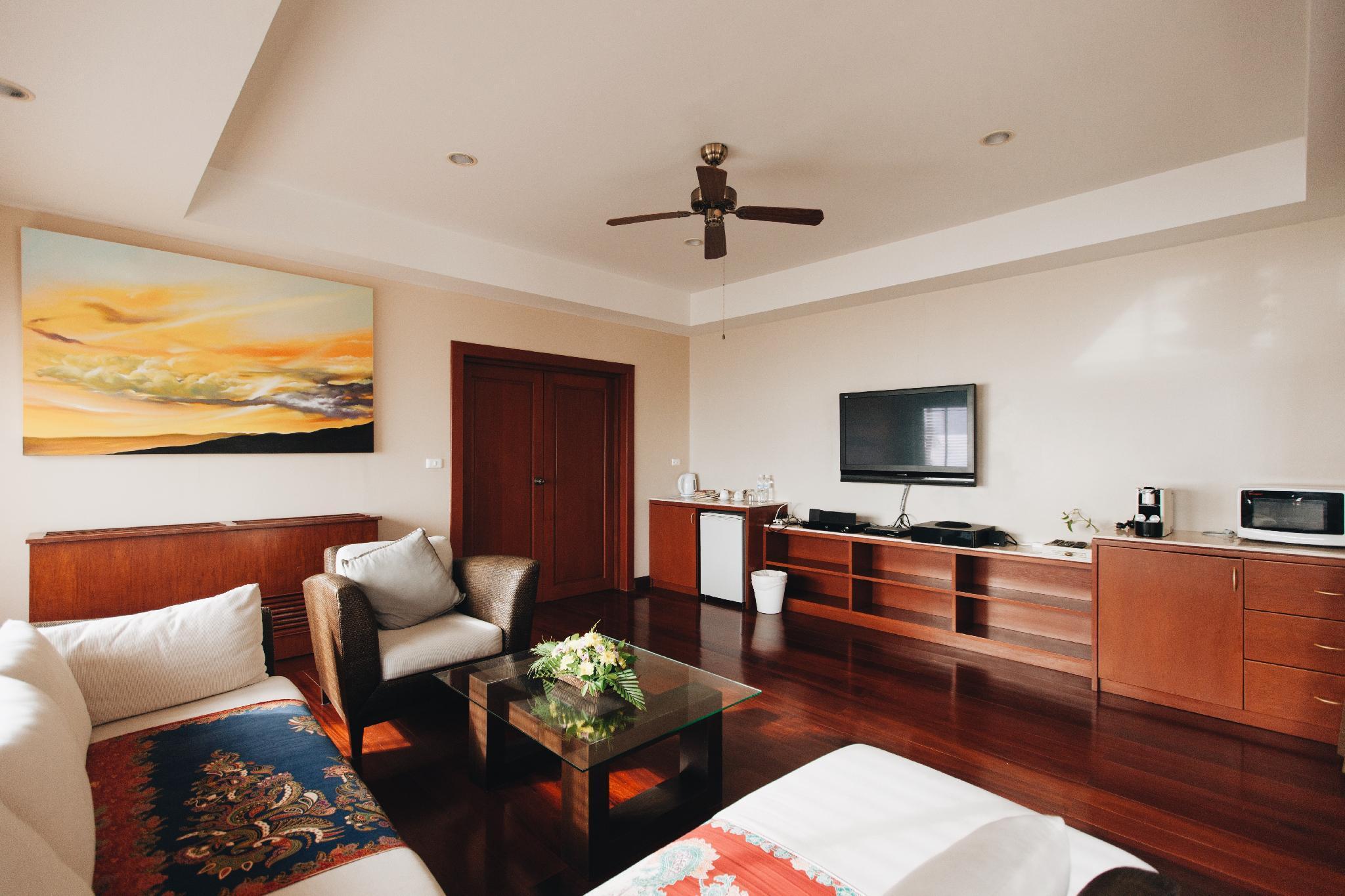 Cloud 19 Resort Cape Panwa