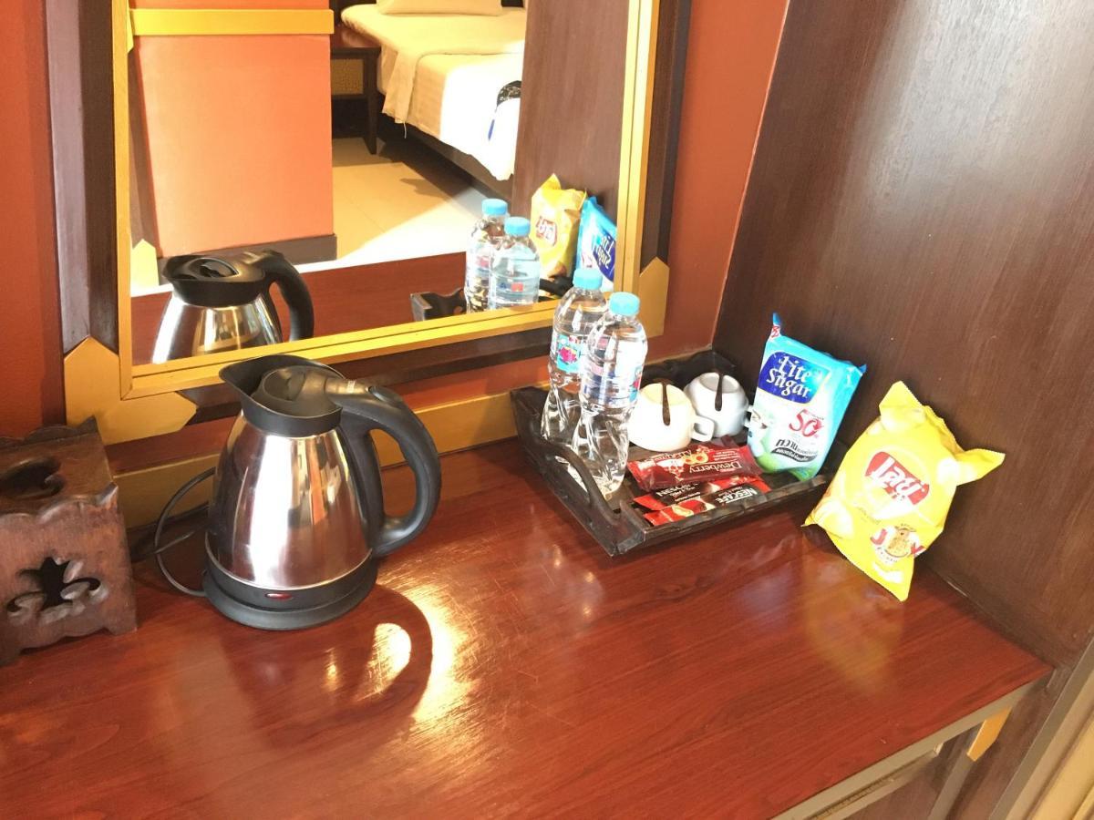 99 Hotel 3*