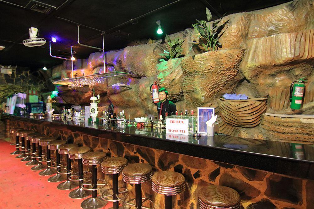 Hotel Chang Club