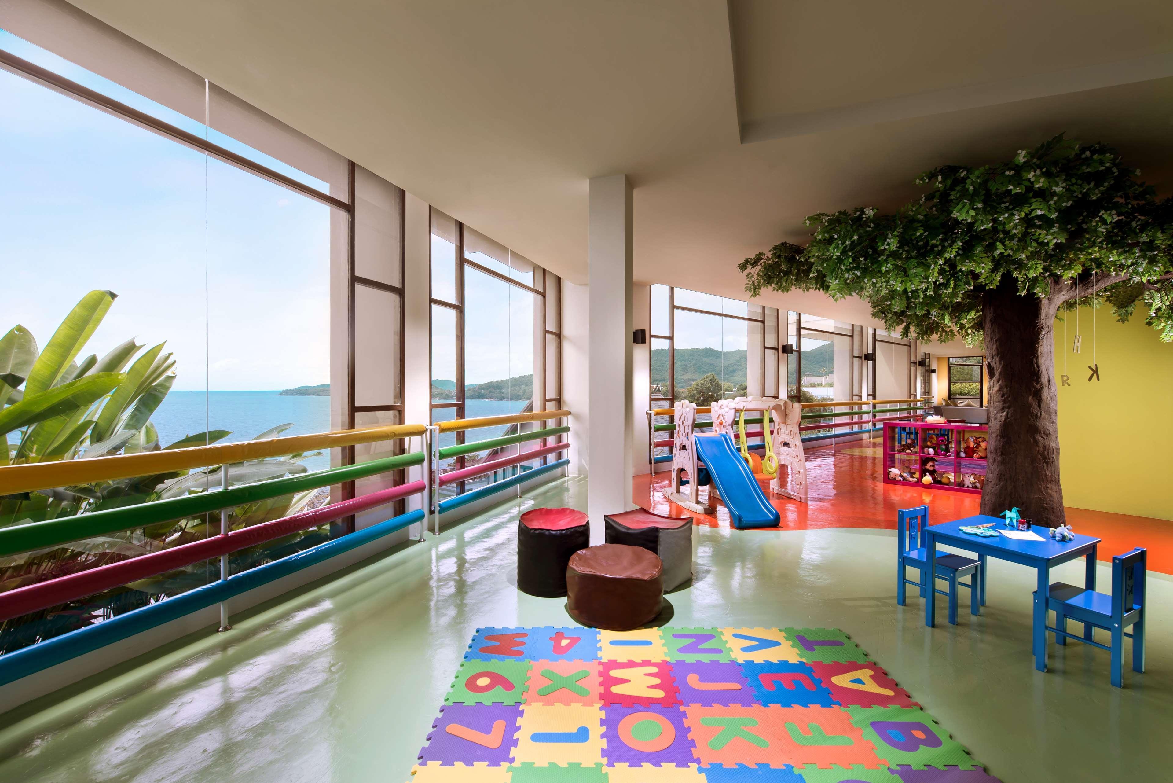 Hyatt Regency Phuket 5*