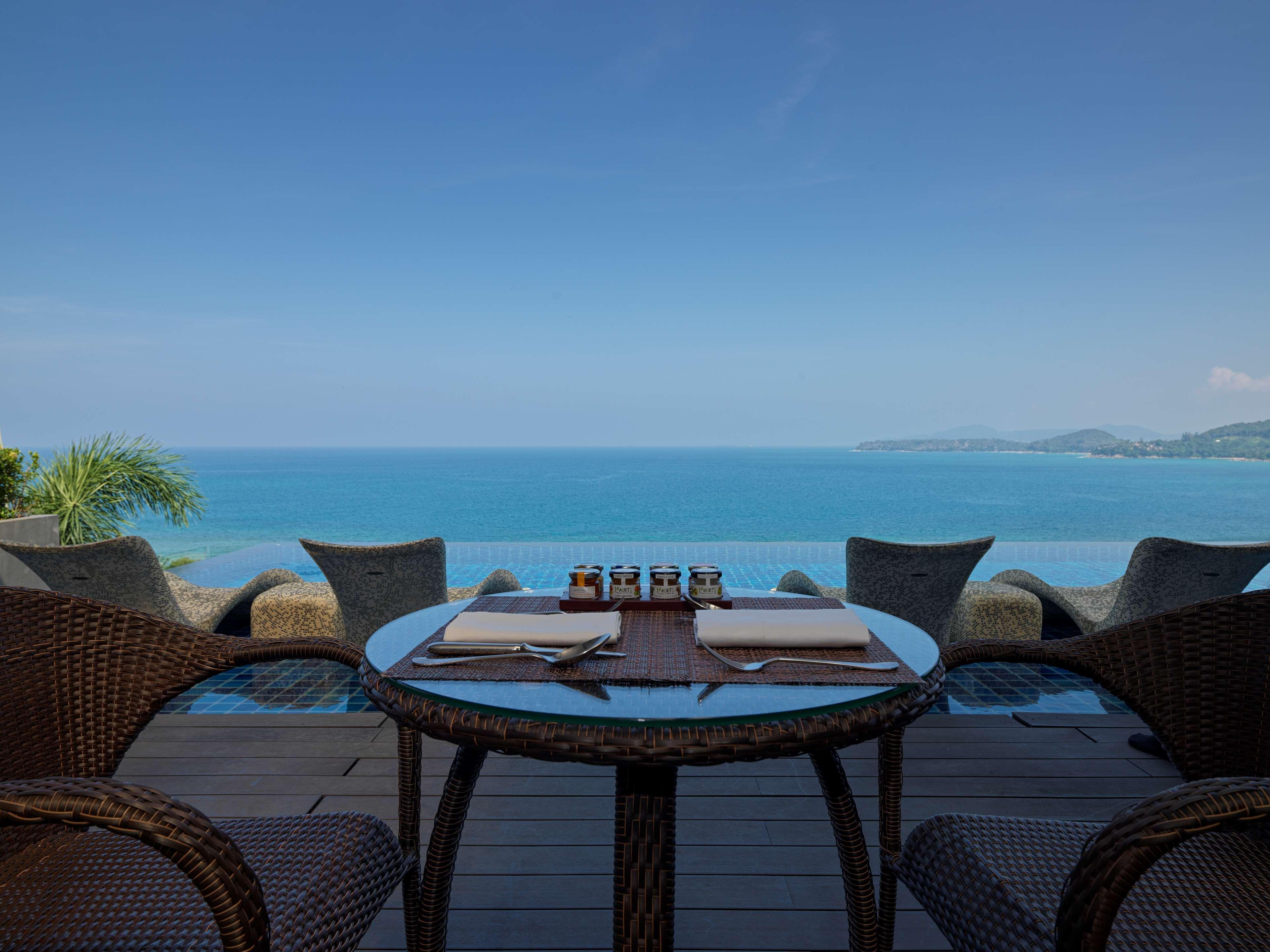Hyatt Regency Phuket Hotel