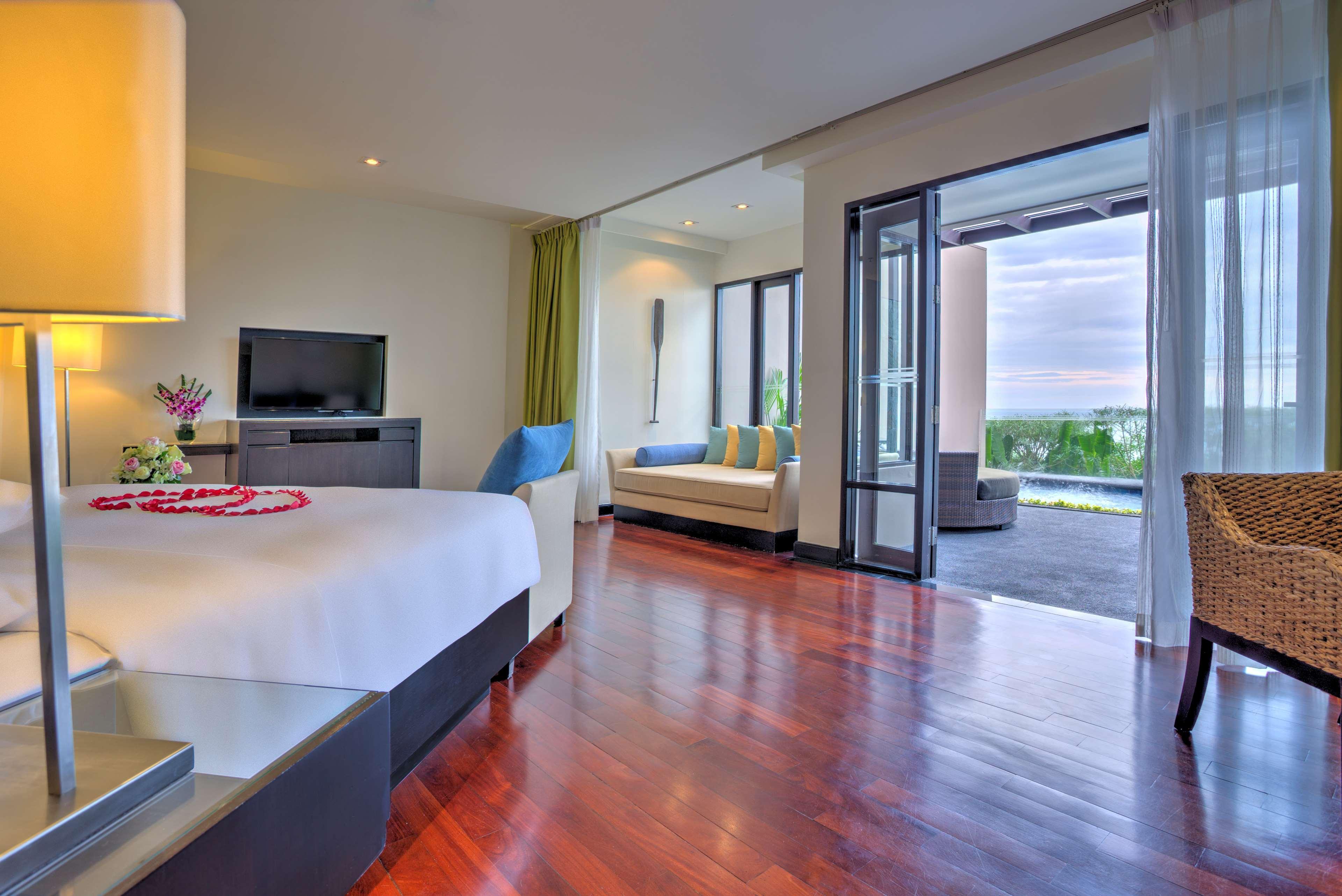 Hyatt Regency Phuket Hotel