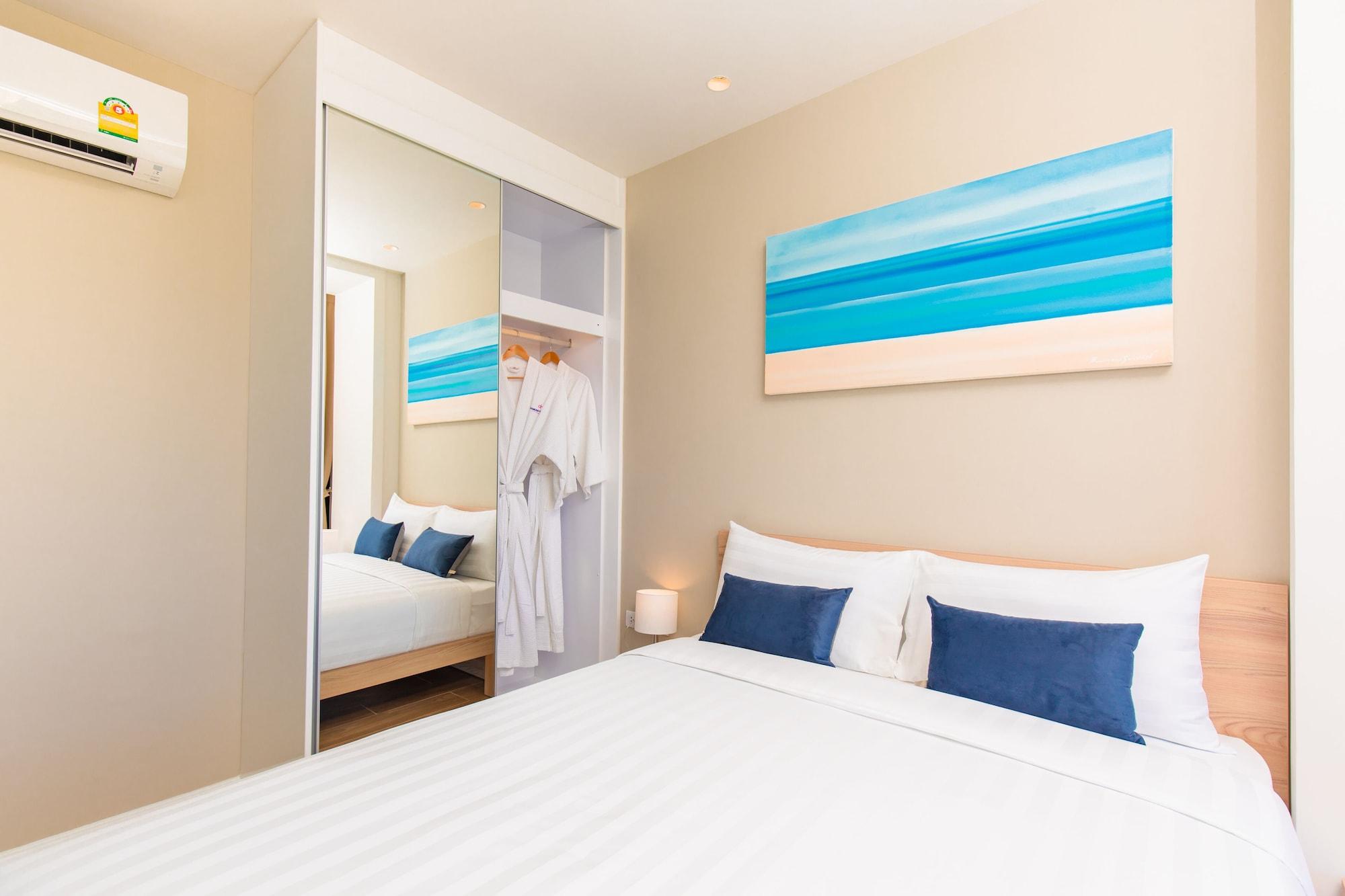 Hotel Diamond Phuket Official Account 4*