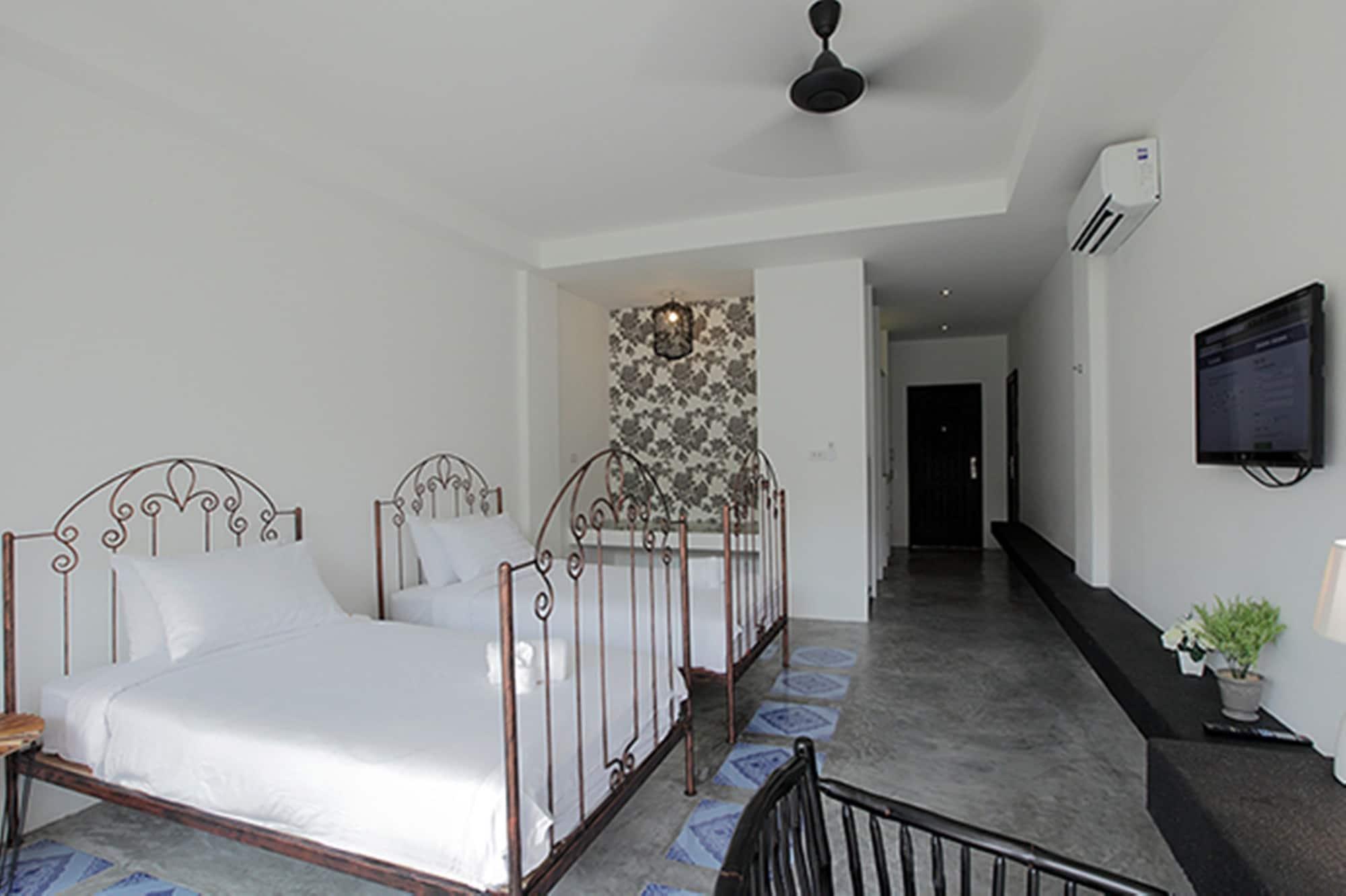 Surintra Boutique 3* Surin Beach (Phuket)