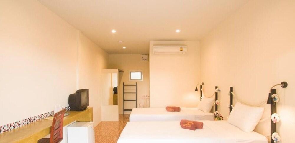 Hotel Phuket Muay Thai House Rawai