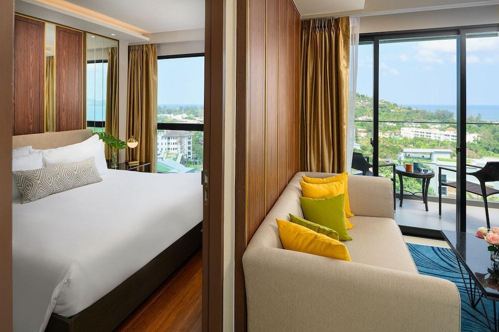 Mida Grande Phuket
