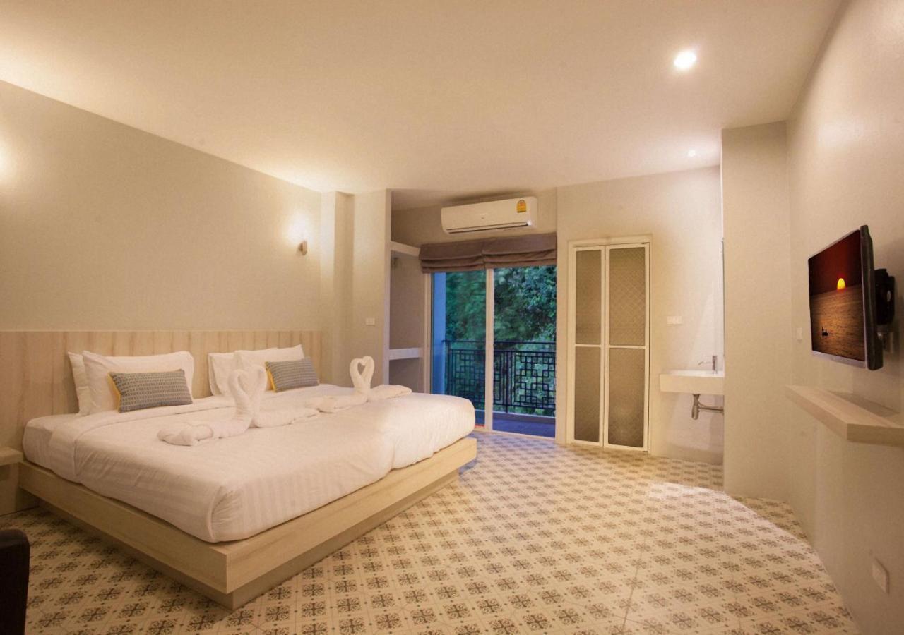 Nature Pine Phuket เนเชอร์ไพน์ภูเก็ต