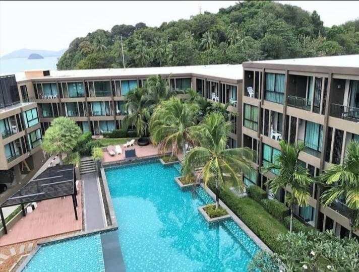 Hotel Panwa Side Beachfront 4*