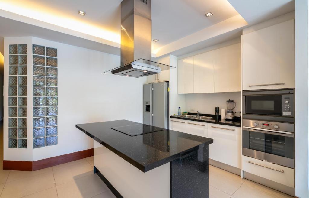 Pearl Of Naithon, Two Bedrooms *