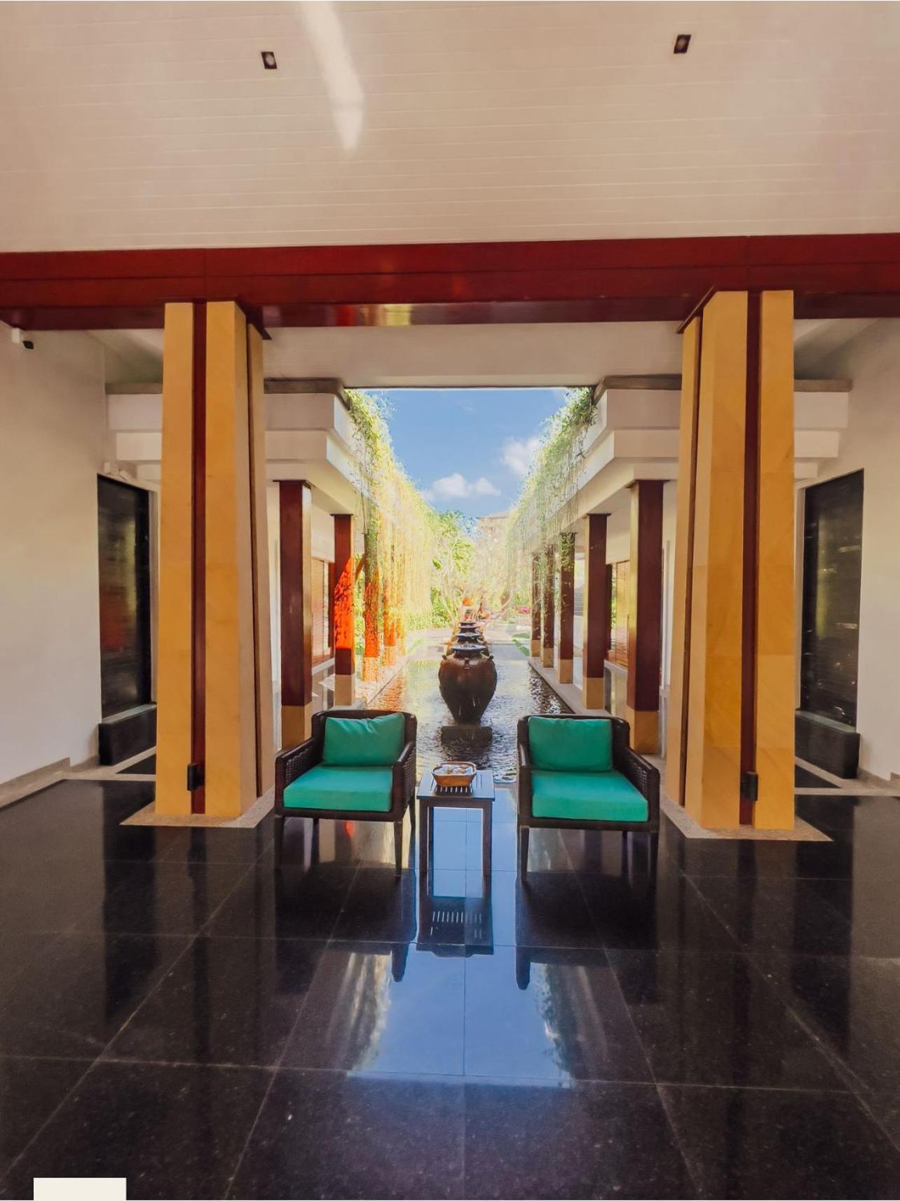 Pearl Of Naithon, Two Bedrooms Apartment