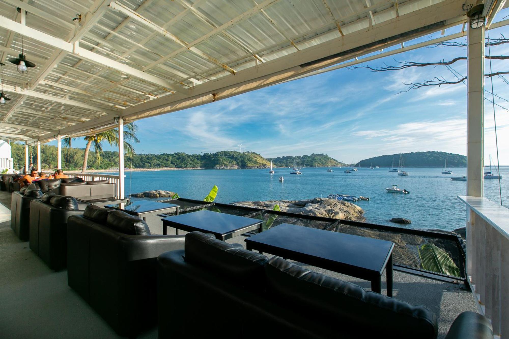 Resort Naiharn On The Rock Phuket
