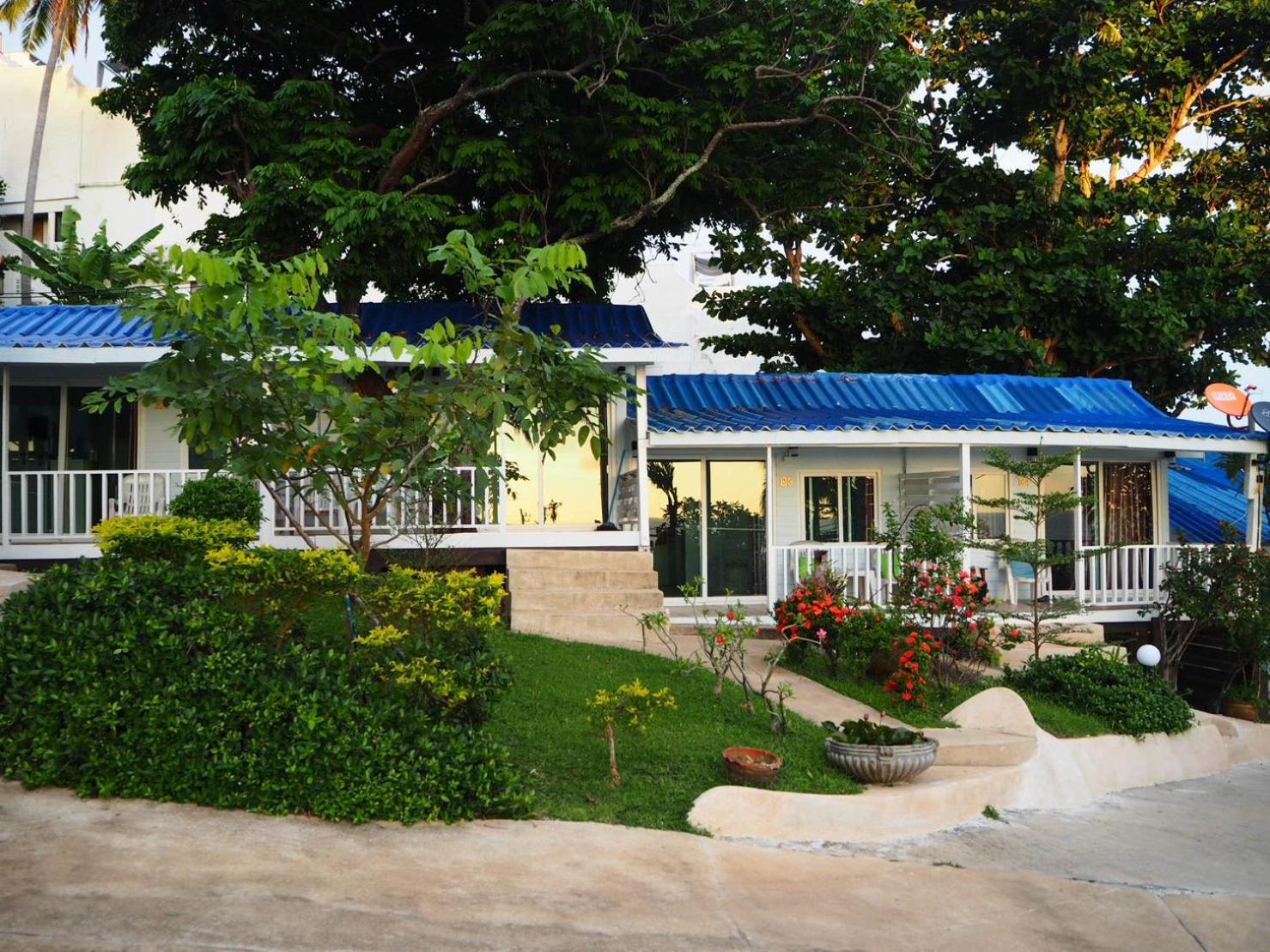 Resort Naiharn On The Rock Phuket 2*
