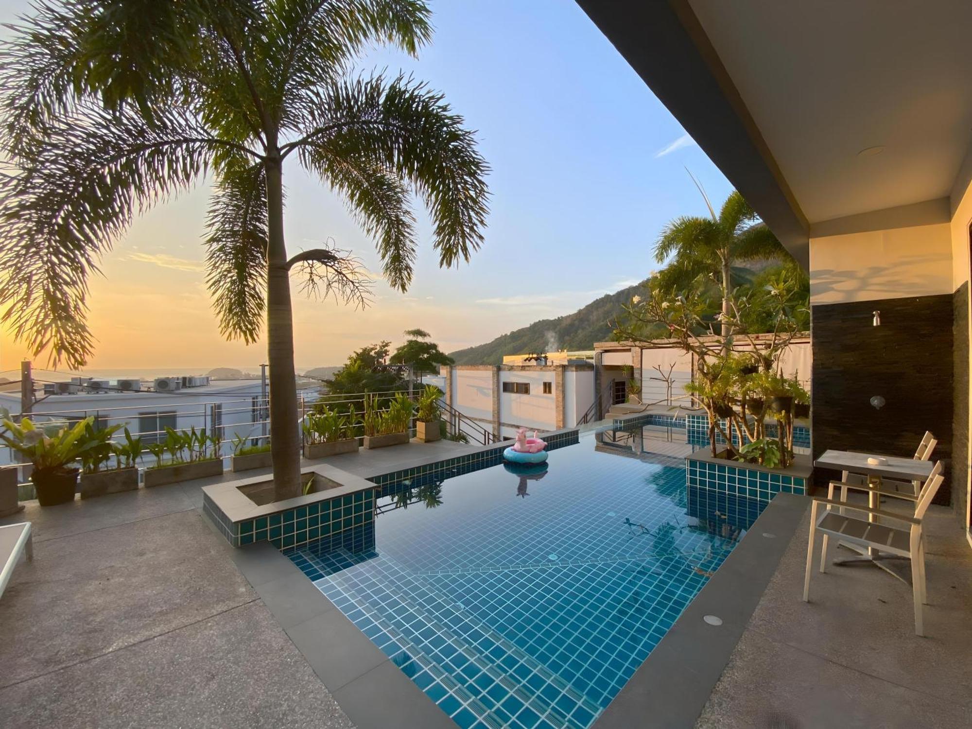 Twin Seaview