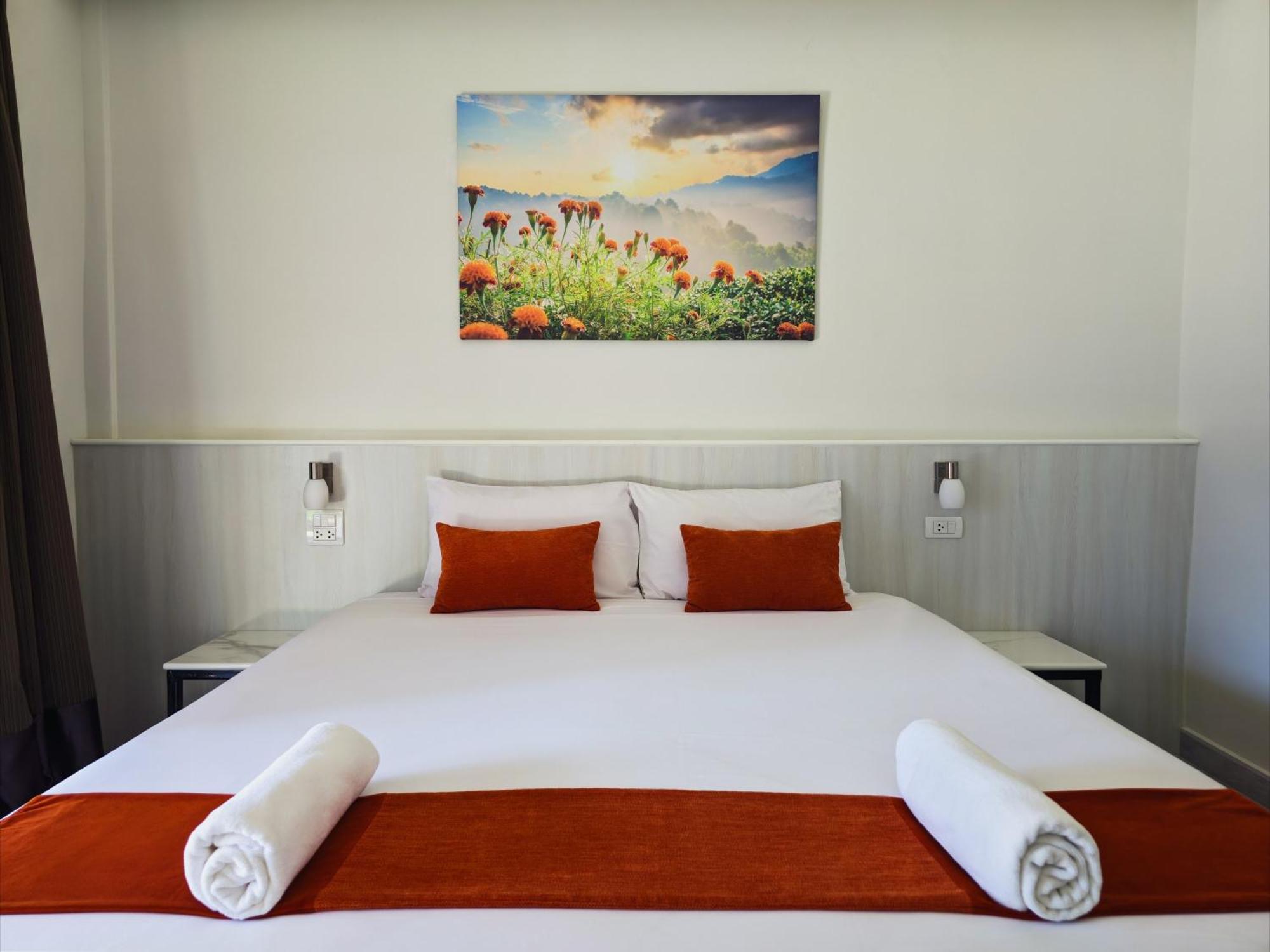 Resort Phuket Airport - Sha Extra 3*