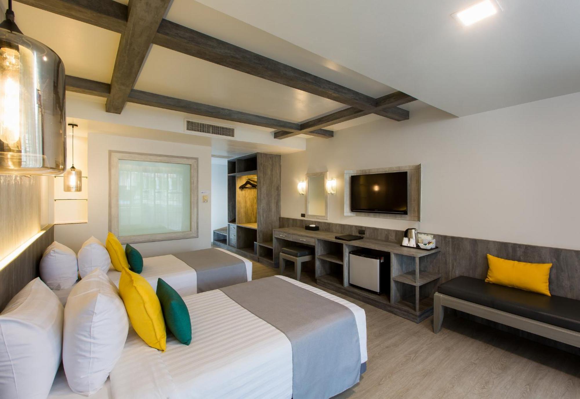 Coconut Village Phuket - Sha Extra 4*