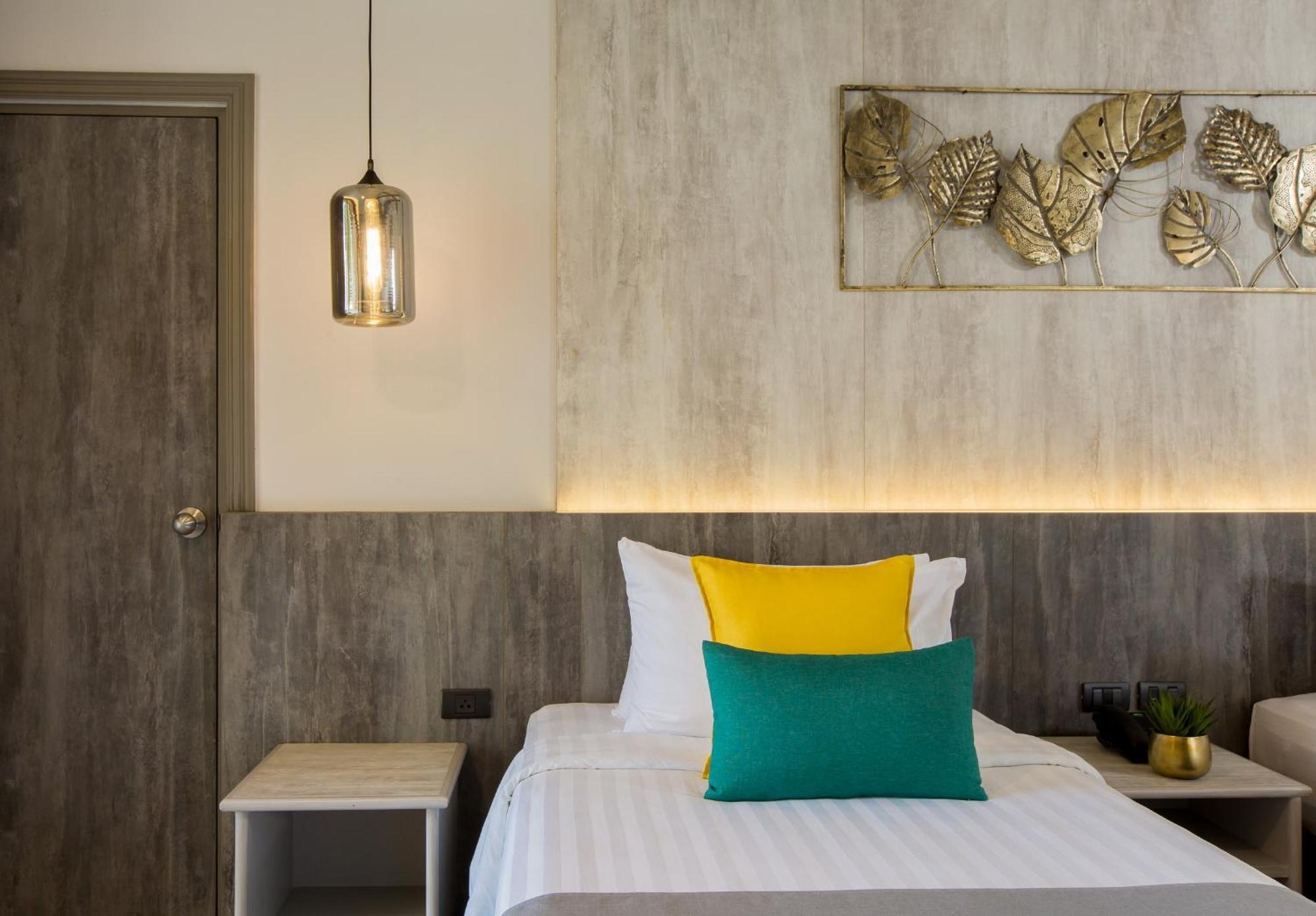 Coconut Village Phuket - Sha Extra 4*