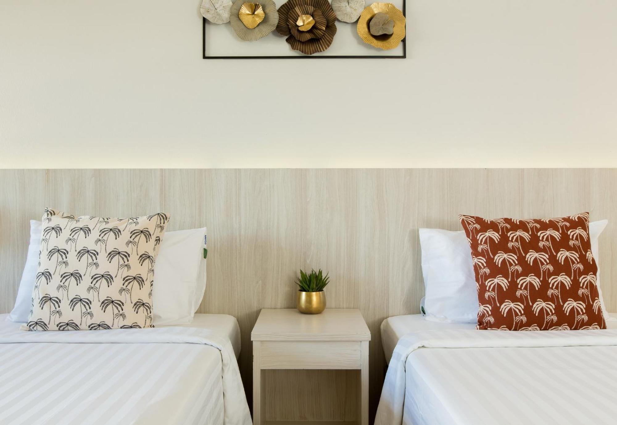 Resort Coconut Village Phuket - Sha Extra 4*