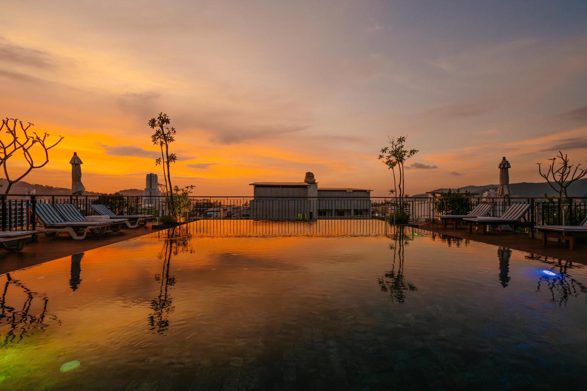 Hotel Rak Elegant Patong