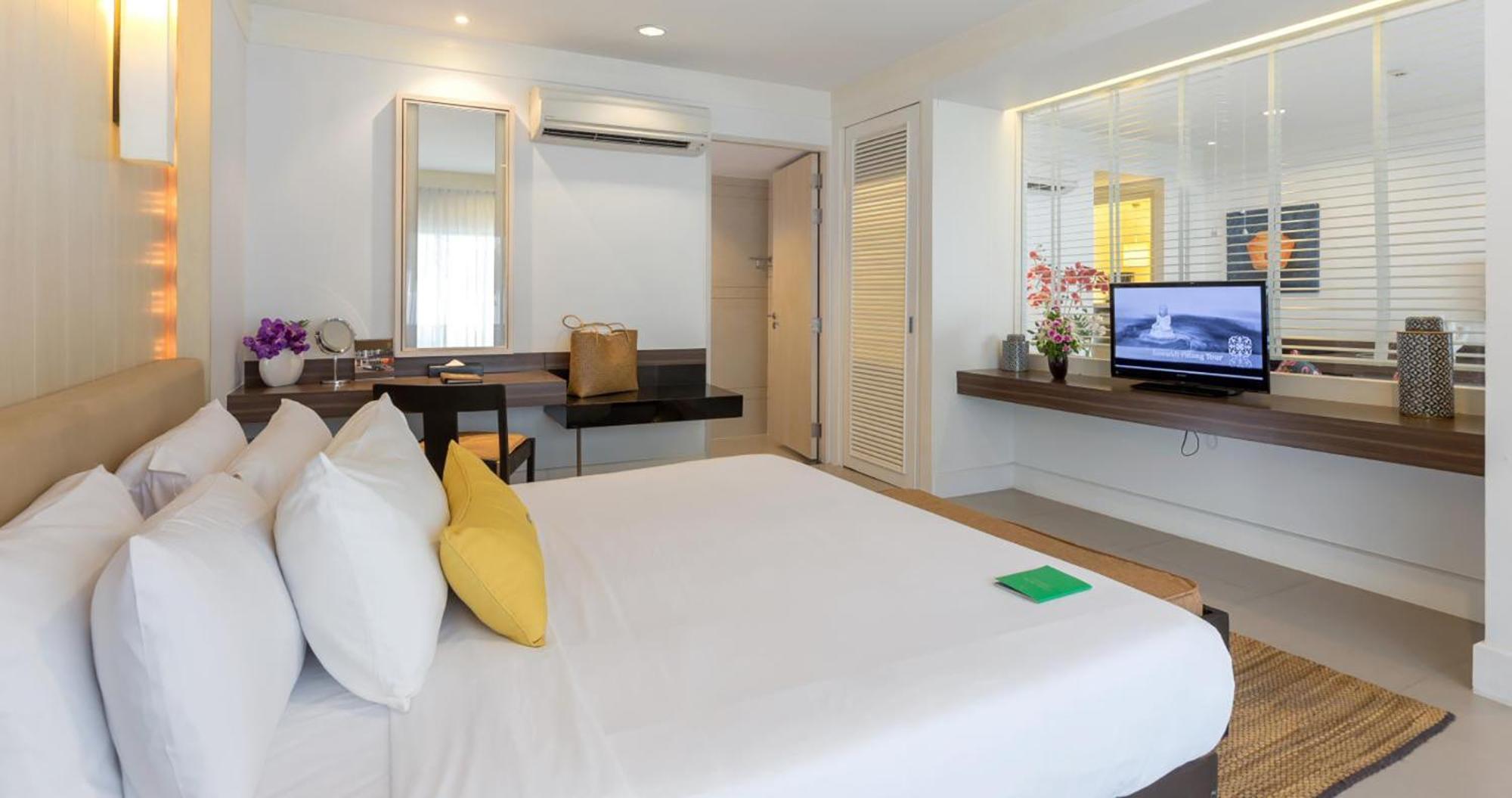 Sawaddi & By Tolani - Sha Extra Resort Patong