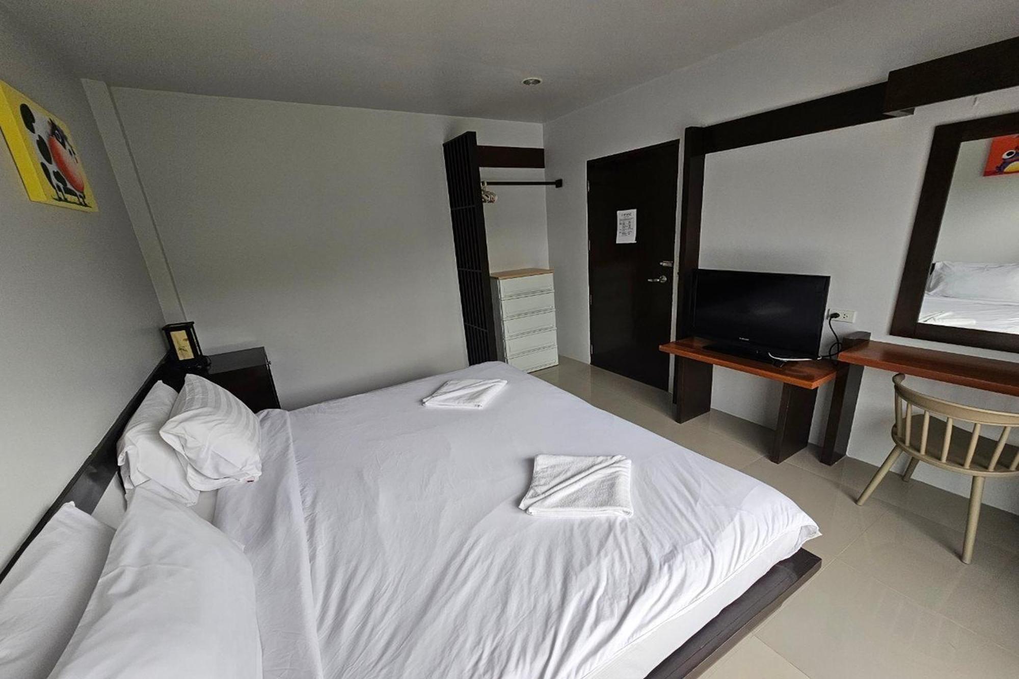 The One Cozy Vacation Sha Hotel Chalong