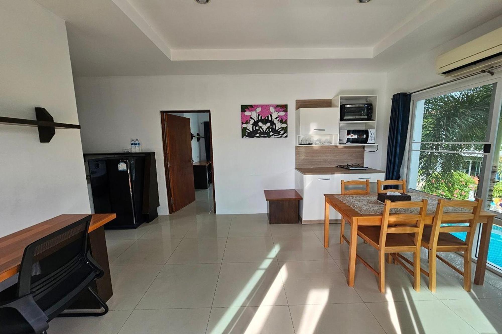 Hotel The One Cozy Vacation Sha Chalong