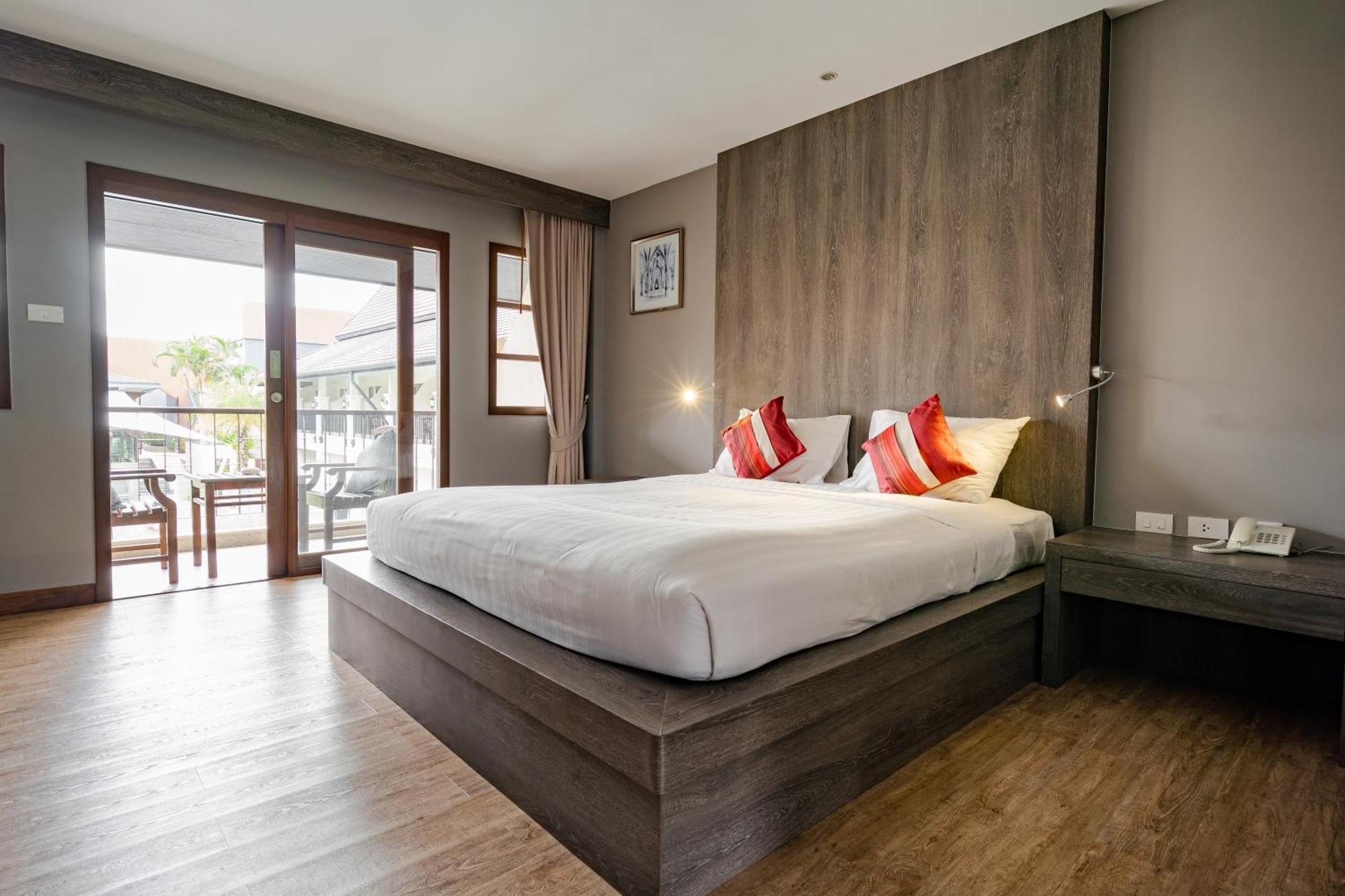 Resort Naiya Buree Boutique Nai Harn