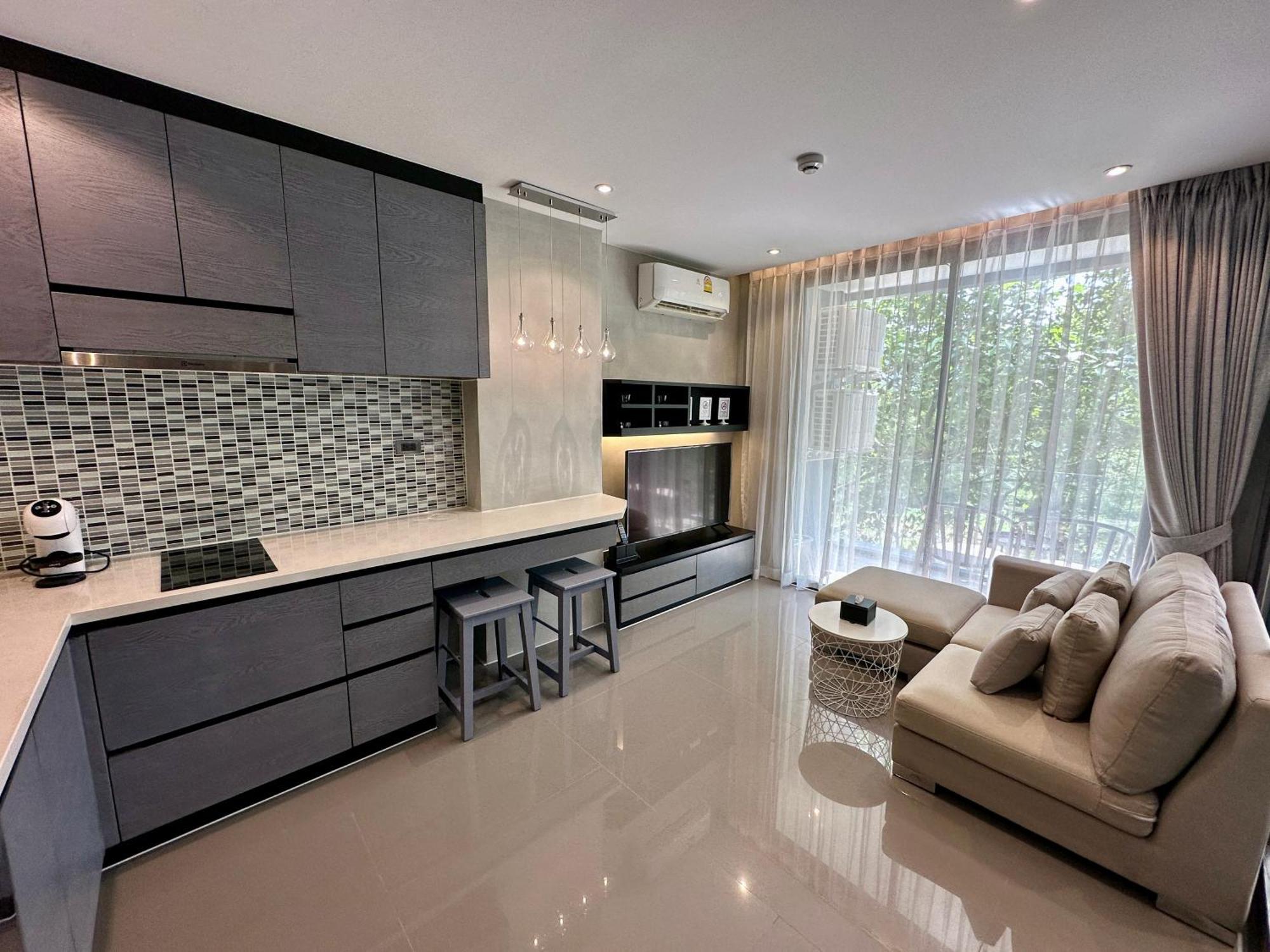 Stylish At Citygate & Residences