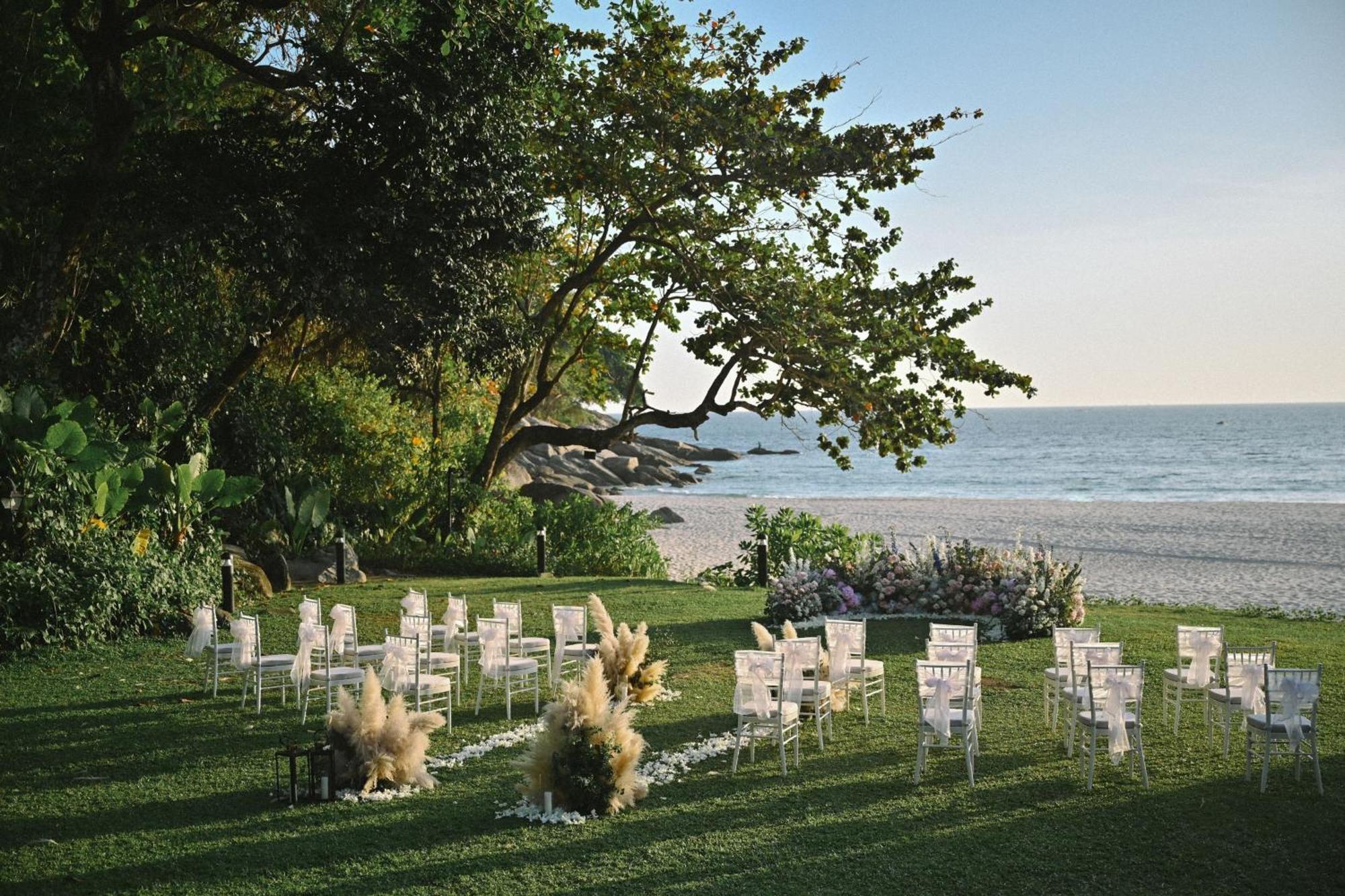 Le Meridien Phuket Karon